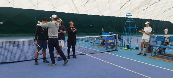 b4dbbc83-a946-400d-9515-0b2178521d6c